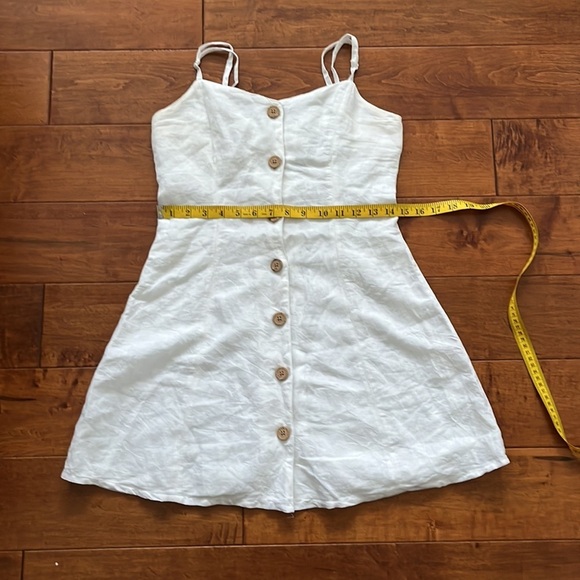 Urban Outfitters Button Down Strappy Back Linen White Dress - Picture 6 of 10
